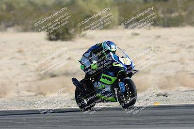 media/Dec-07-2025-CVMA (Sun) [[3e7d2de5dc]]/Race 8-Middleweight Shootout/